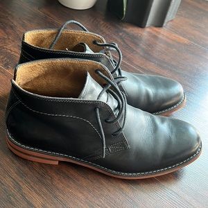 Black boots size 9.5